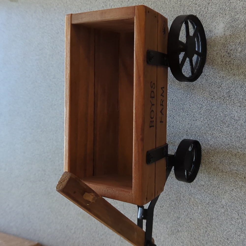 Boyds Bear Collection Hamlets Wagon